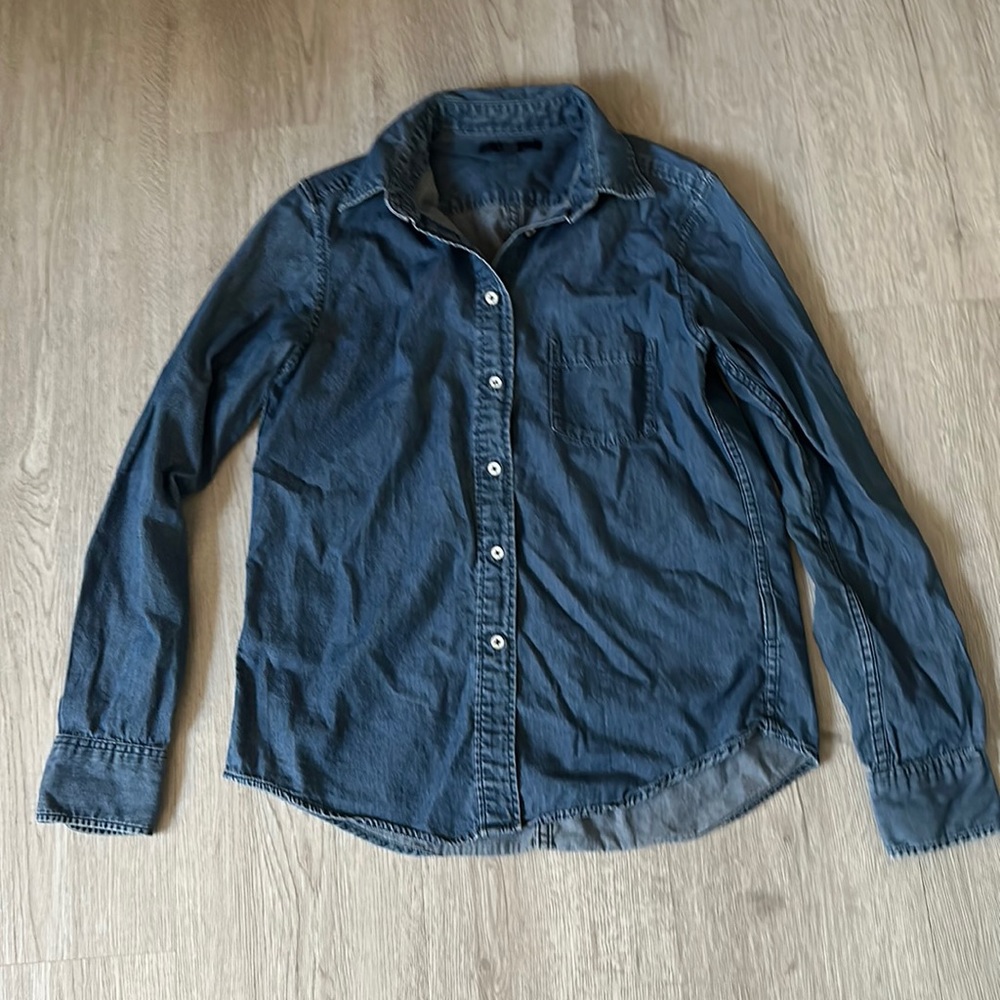 Uniqlo Button Down